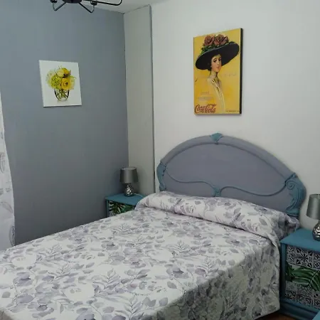 Apartamento De Tres Dormitorios *