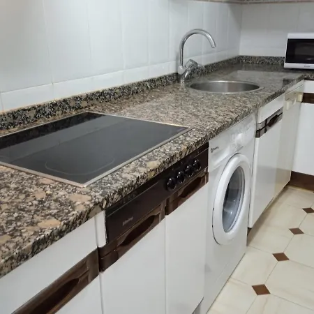 דירה Apartamento De Tres Dormitorios *